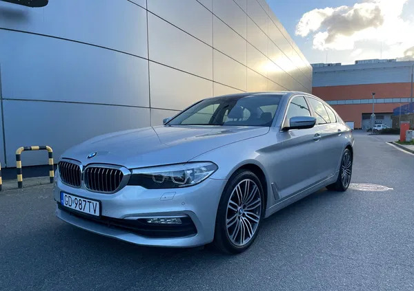 bmw gdańsk BMW Seria 5 cena 99500 przebieg: 136000, rok produkcji 2017 z Gdańsk